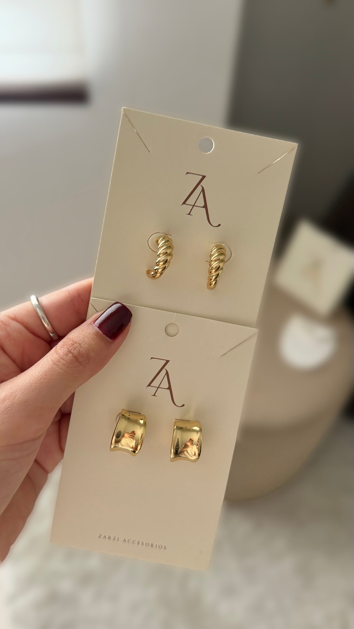 Aretes dorados