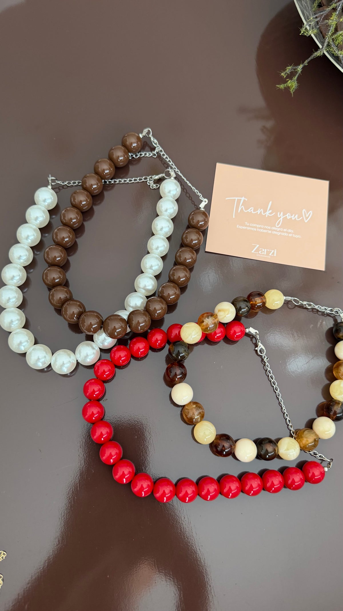 Collares de bolas
