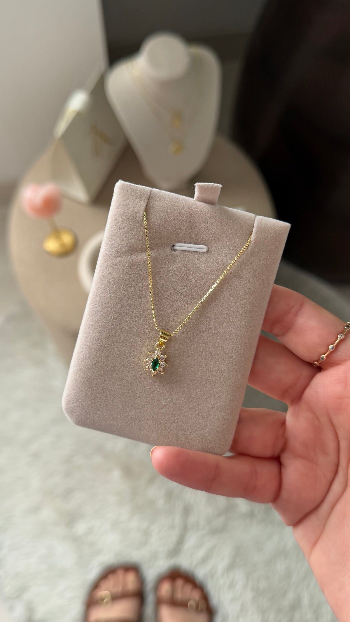Cadenita punto de luz verde