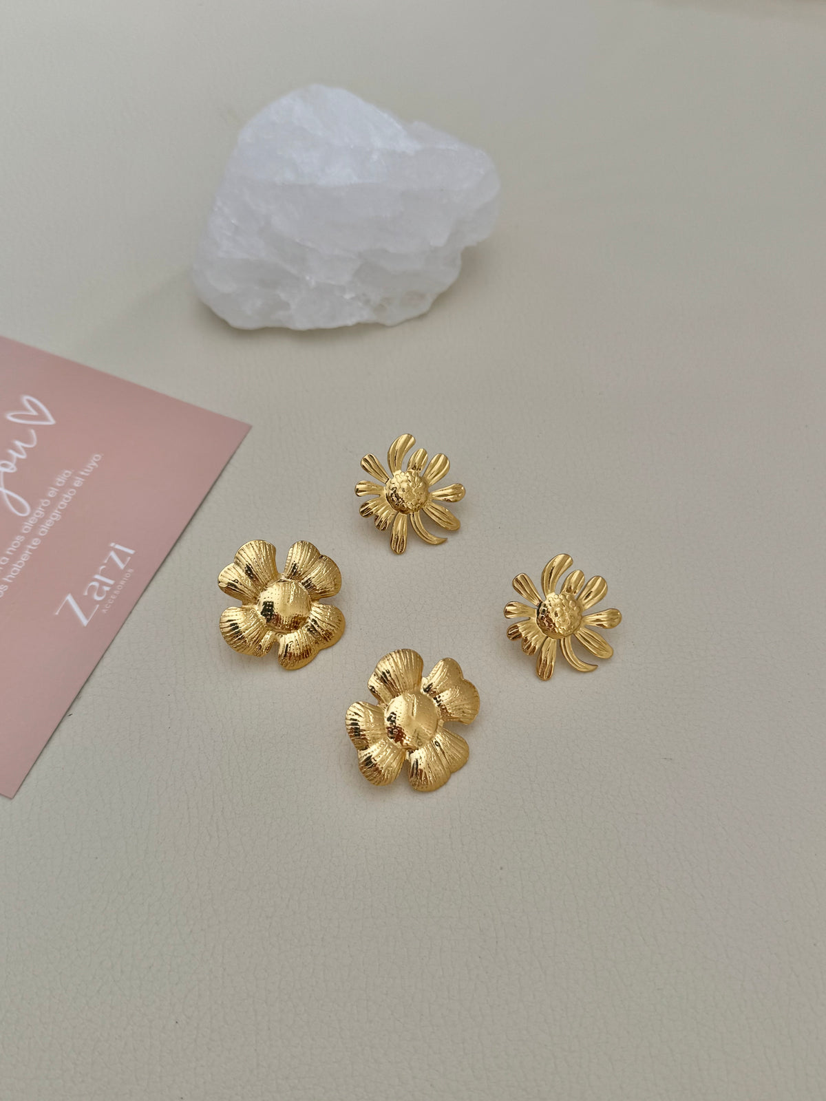 Aretes flor (c/par)