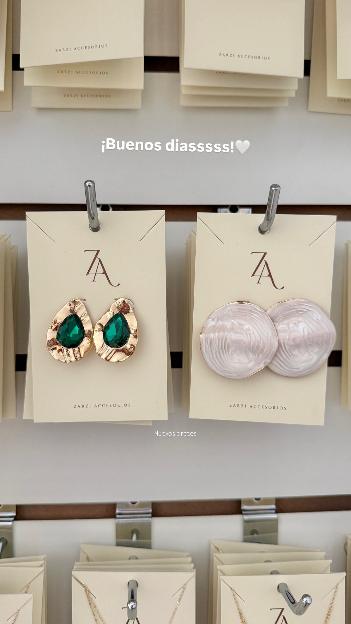 Nuevos aretes (cada par)