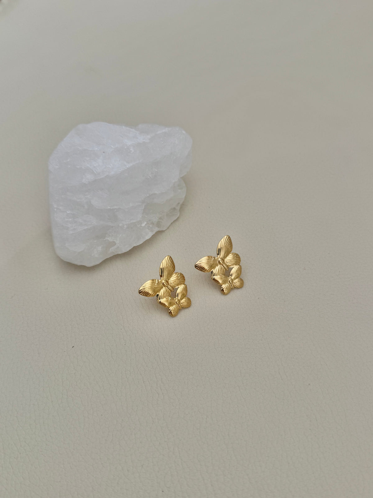 Aretes mariposa