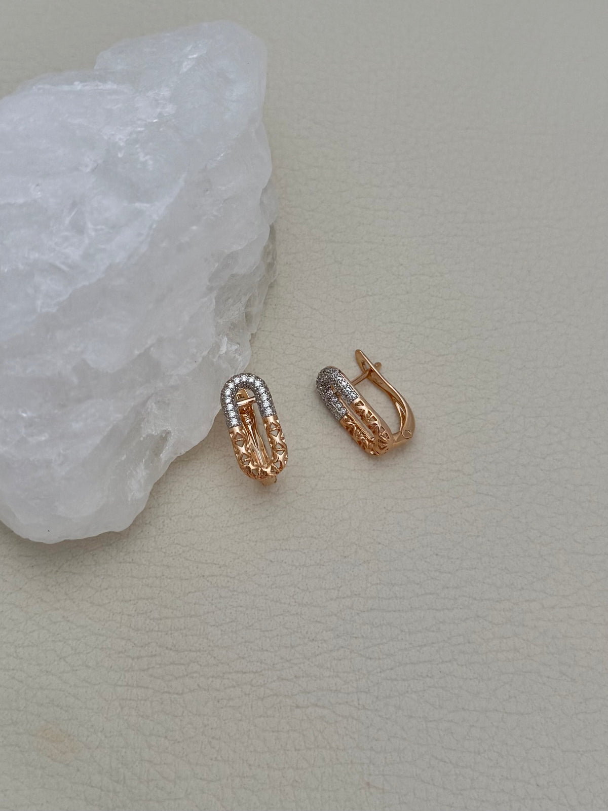 Argollas llenita de strass