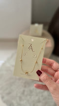 Gargantilla con mini corazones
