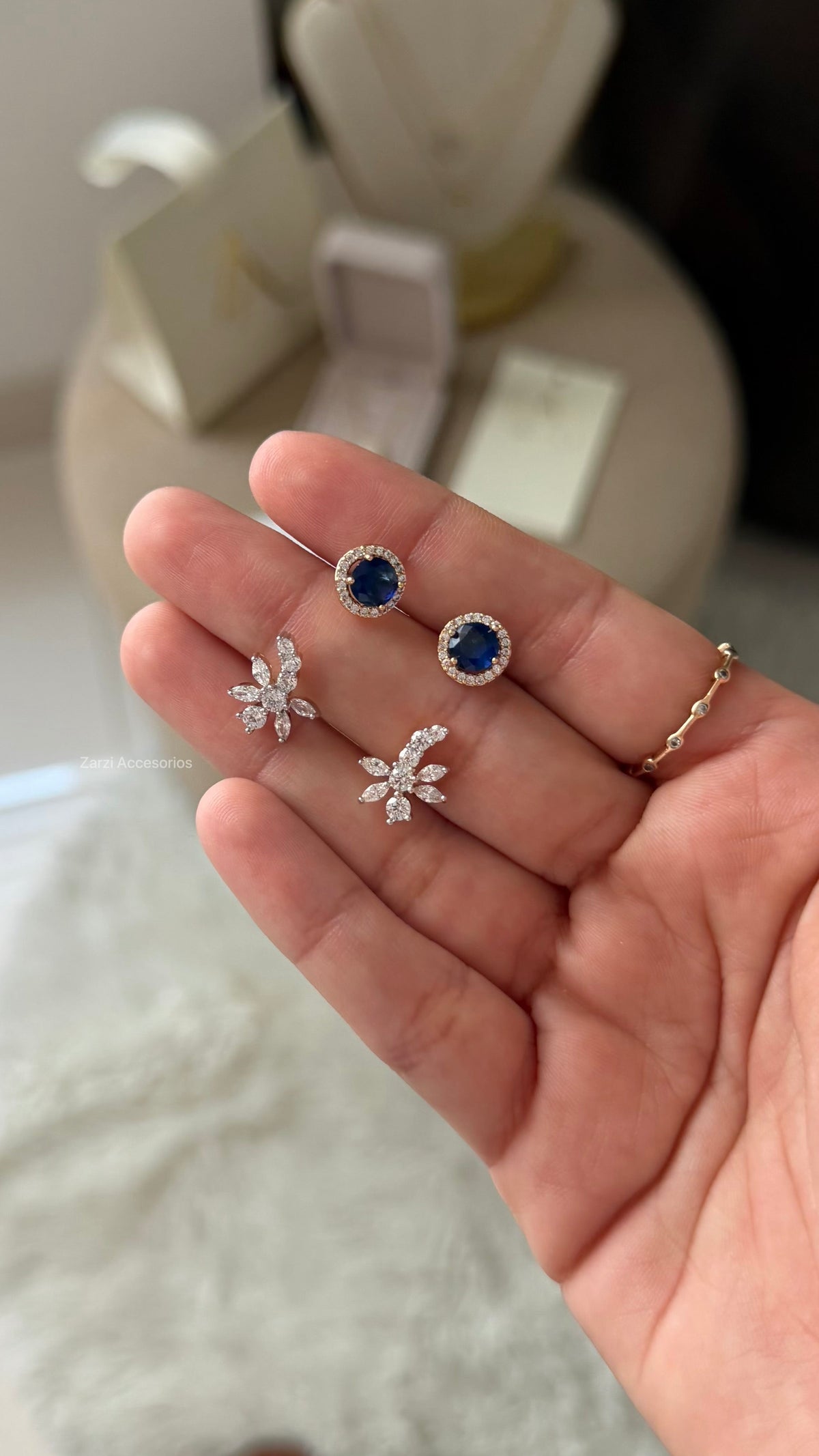 Aretes (cada par)